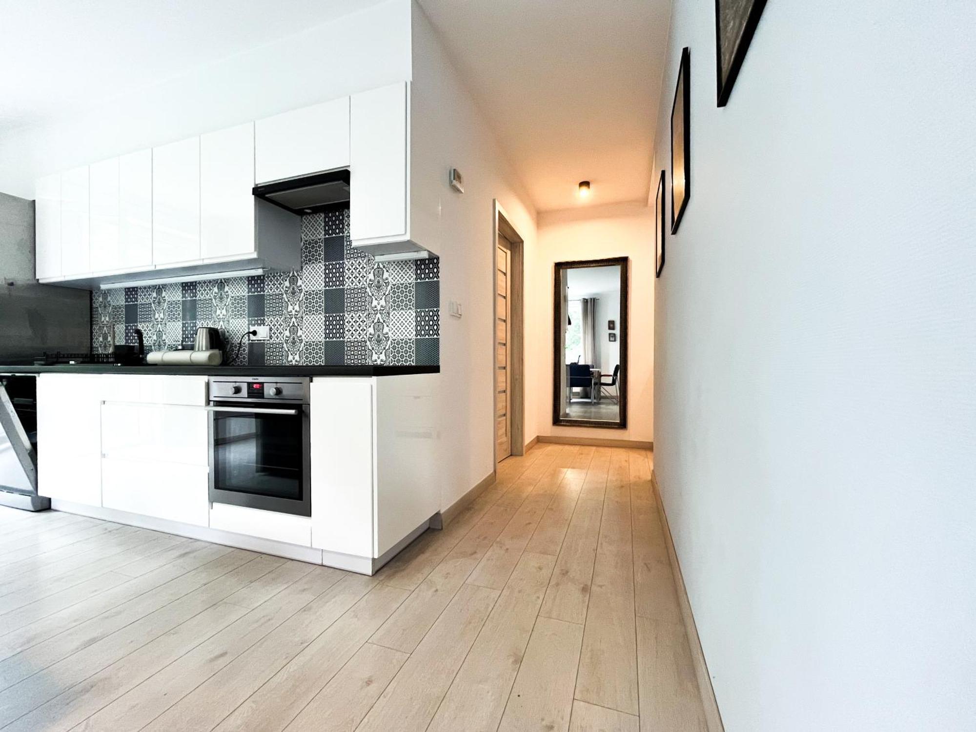 Apartamento Walk To Park, Modern 2Bd Kitchen! Balcony, Parking Breslavia Exterior foto